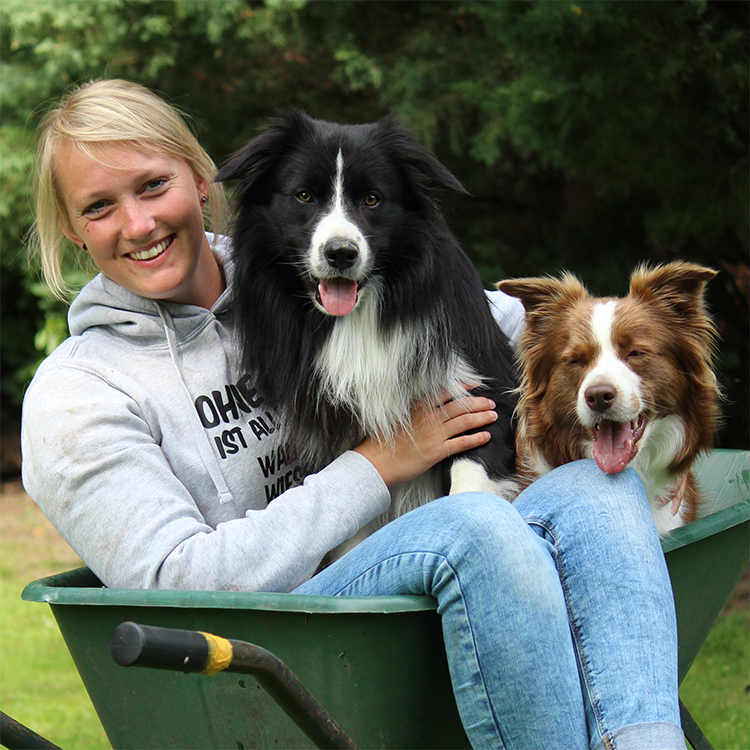 Jule mit Bounty und Edda (Broadmeadows Dressed for Success / Almost Rosey)