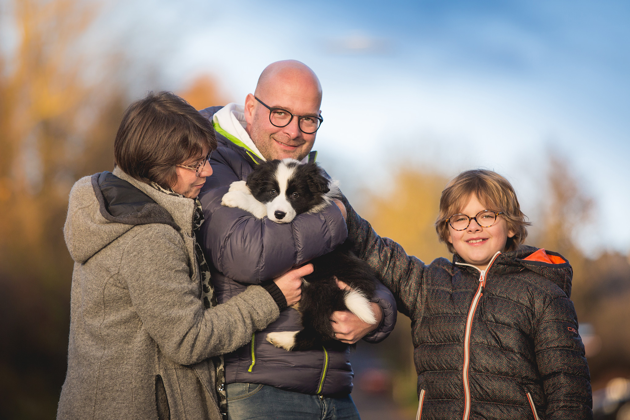 Familie Huthöfer aus Bingen mit ihrem Border Collie Welpen